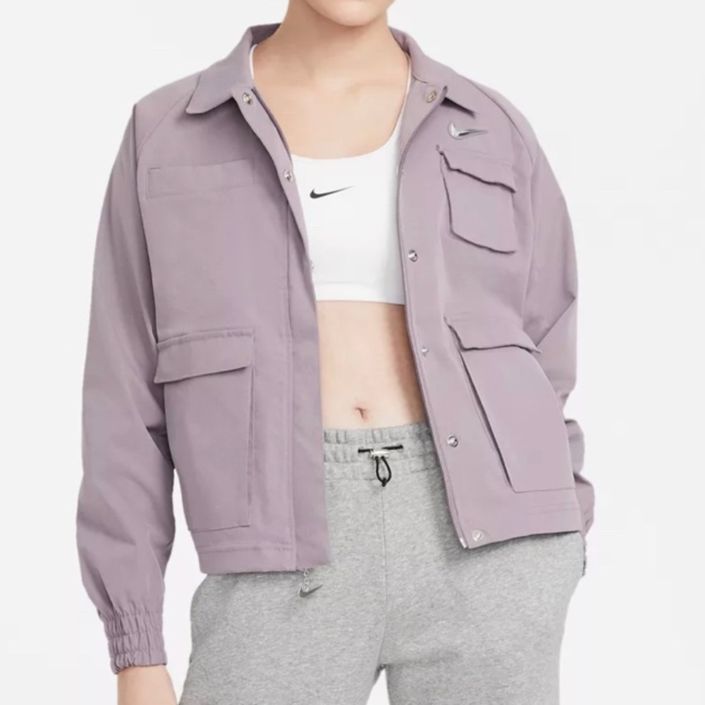 Nike Women's Sportswear Swoosh Woven Jacket